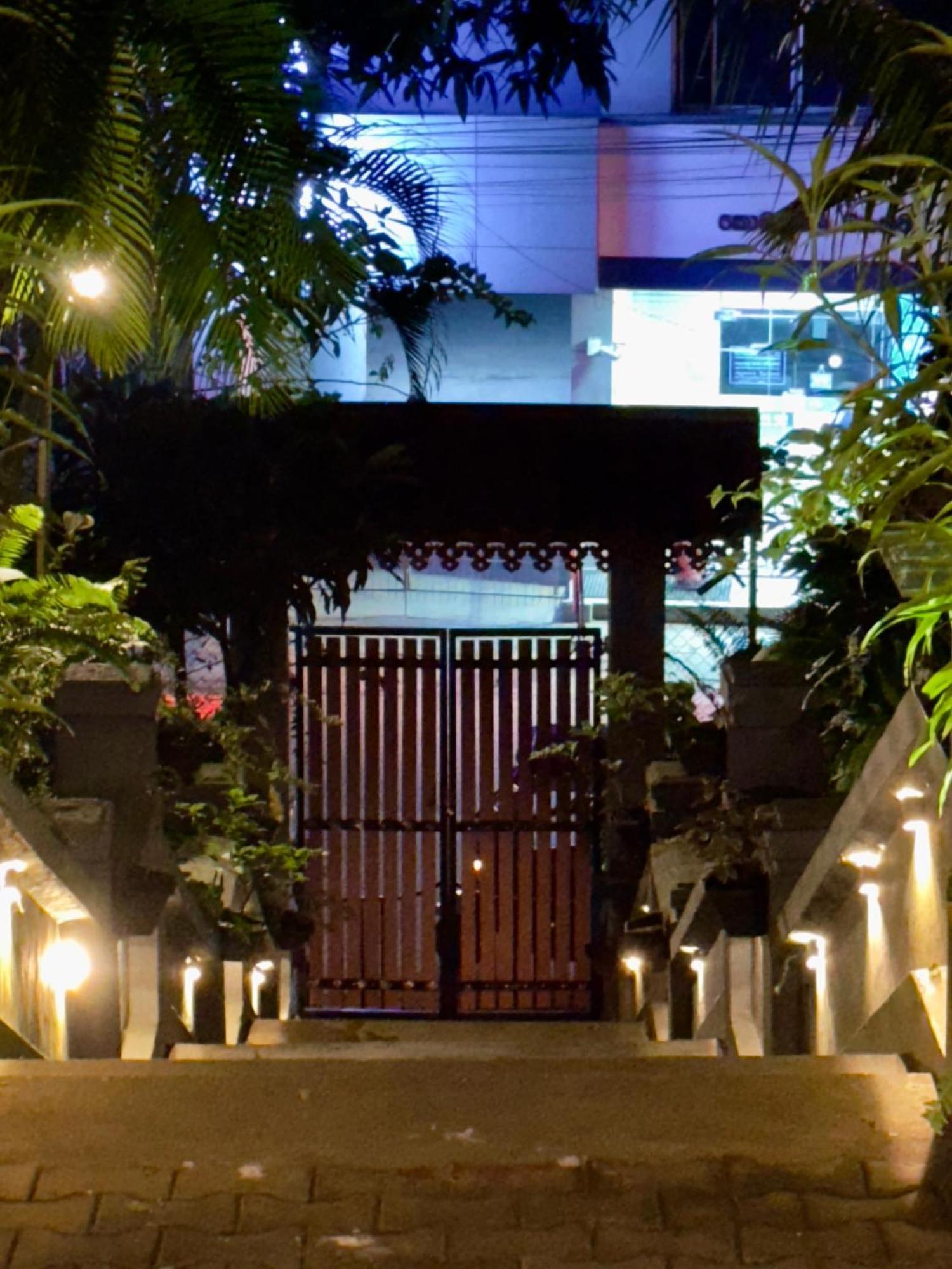 Colonial Residence キャンディー エクステリア 写真